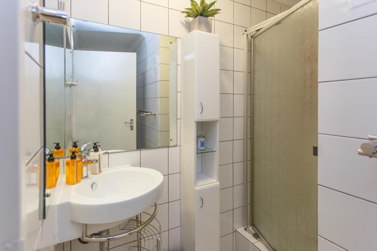 Raw Karoo Guest House Oudtshoorn Værelse billede