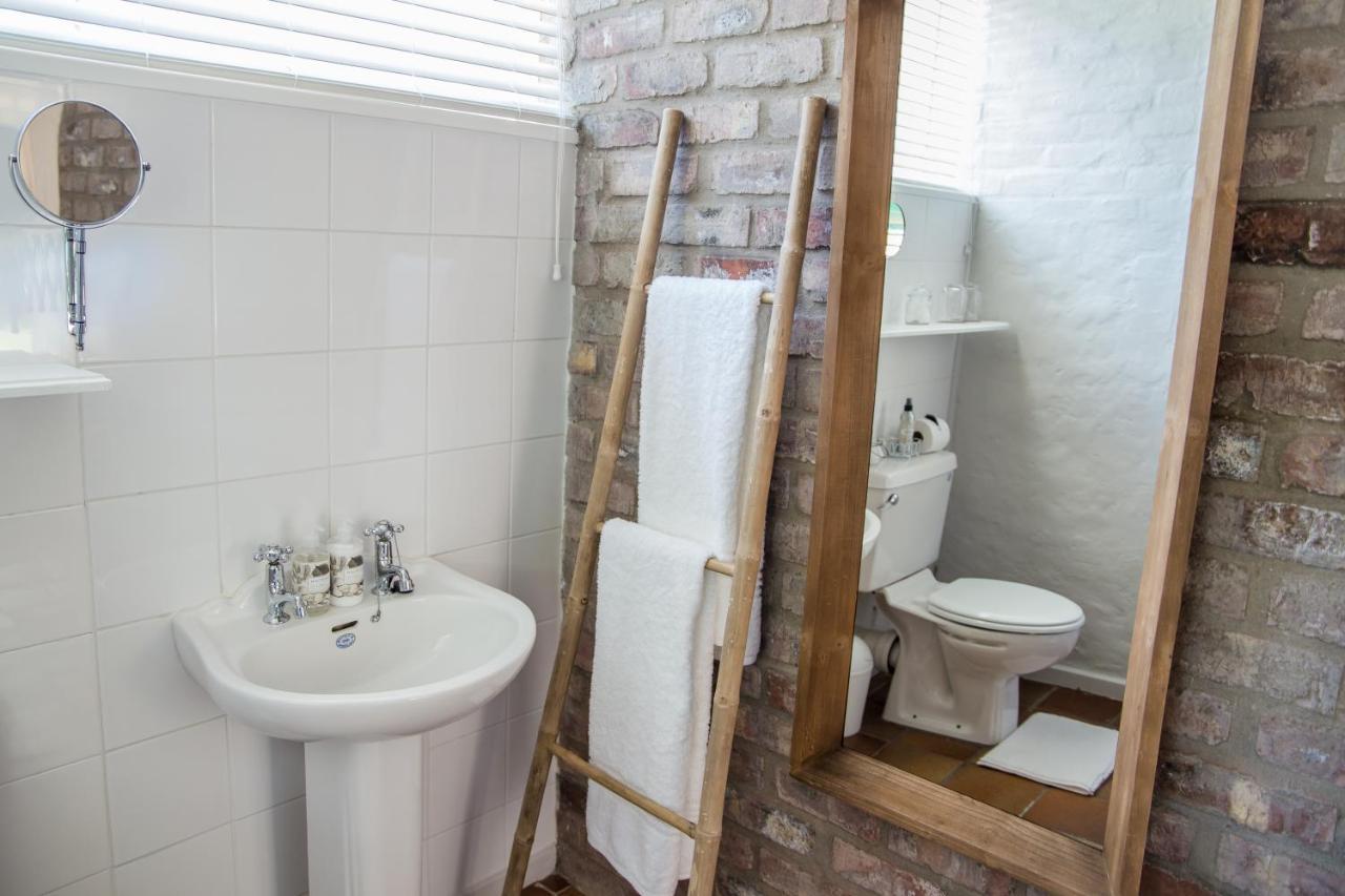 Raw Karoo Guest House Oudtshoorn Eksteriør billede